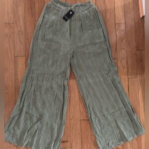 GUESS wide leg pants
